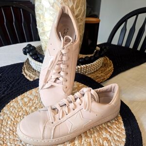 🩷Vintage Havana Carla Bone tennis shoes